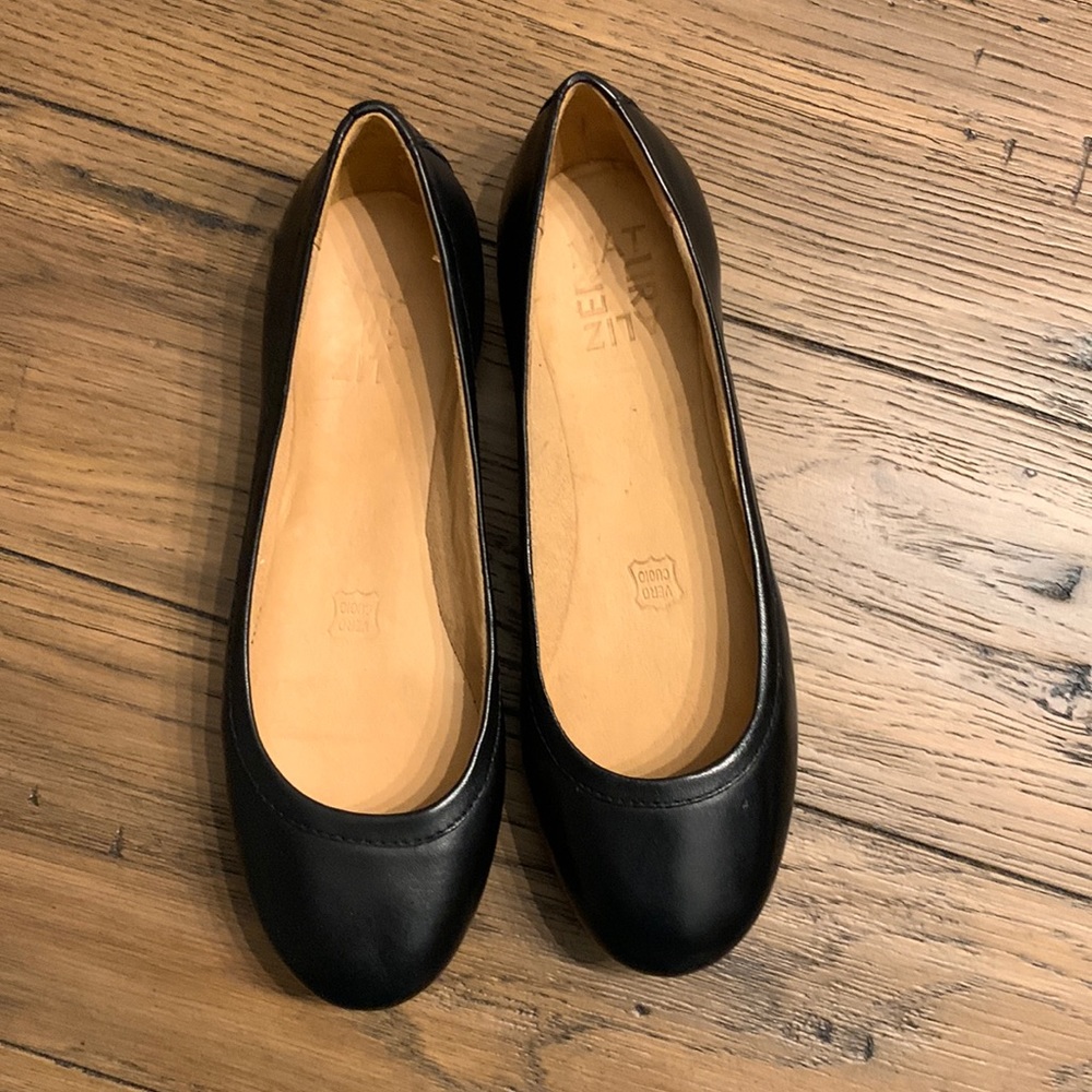 NWT Naturalizer Brittany Ballet Flat 5.5 in Black